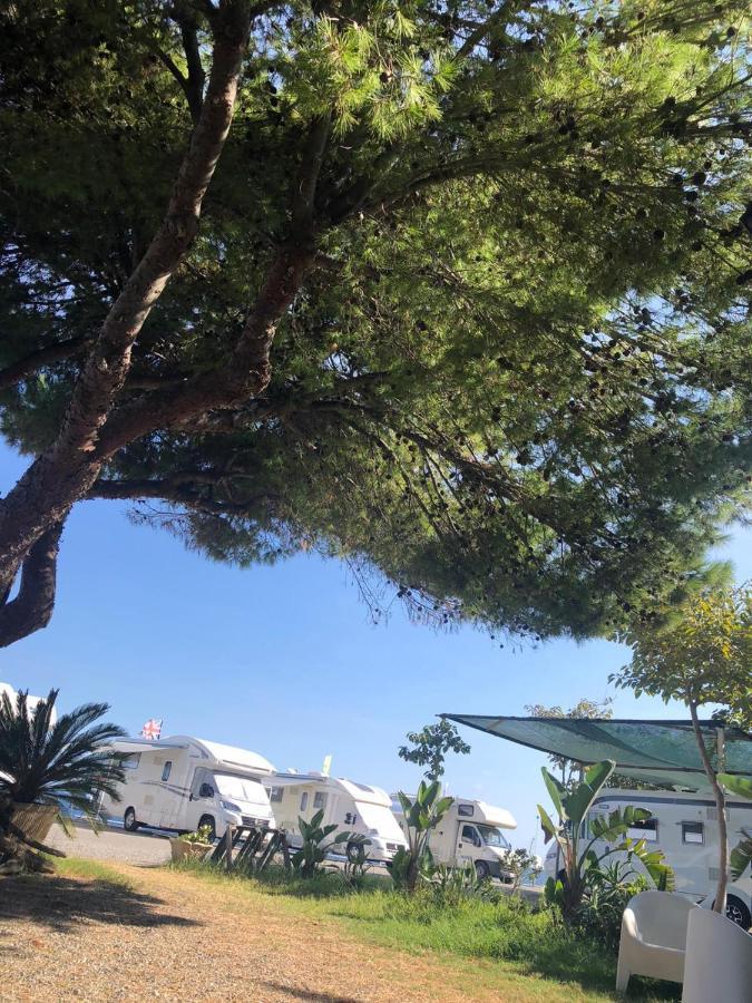 Camping La Focetta Sicula SantʼAlessio Siculo Zewnętrze zdjęcie