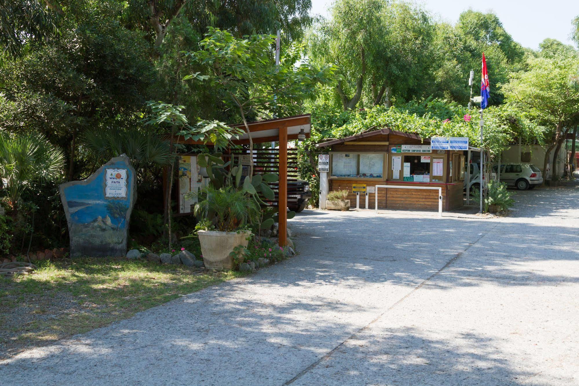 Camping La Focetta Sicula SantʼAlessio Siculo Zewnętrze zdjęcie